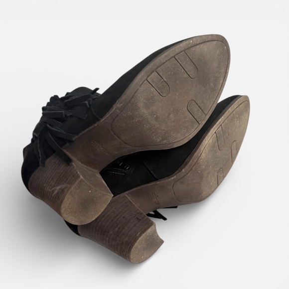 Fergalicious Black Suede Fringe Ankle Boots Women’s 8 Block Heel Western Boho - Picture 7 of 8